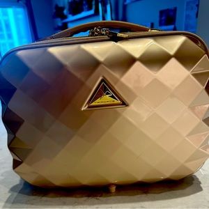 Triforce Butterfly Travel Beauty Case